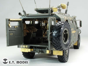 ET Model E35-195 Intérieur du GAZ-233014 STS « TIGER » russe (pour Meng VS-003) (1/35) – Bild 3