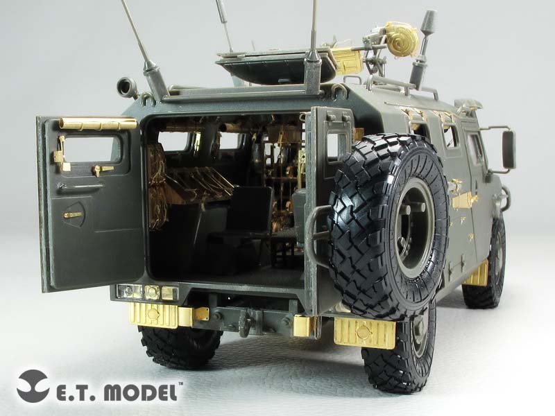 ET Model E35-195 Intérieur du GAZ-233014 STS « TIGER » russe (pour Meng VS-003) (1/35) – Bild 3