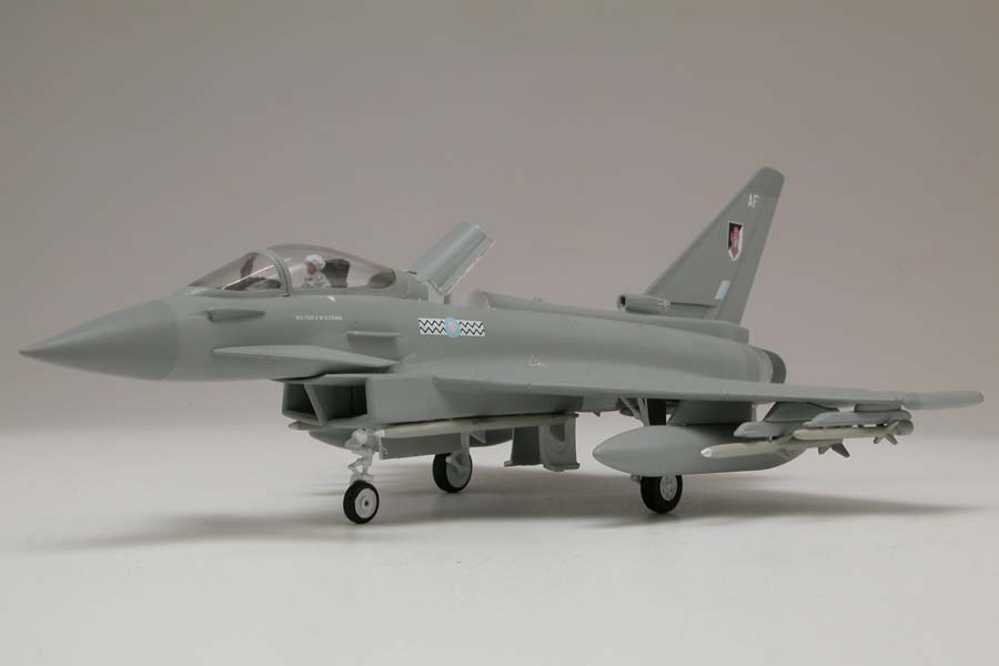 Kit de démarrage Airfix 50098 Eurofighter Typhoon au 1/72 – immagine 2