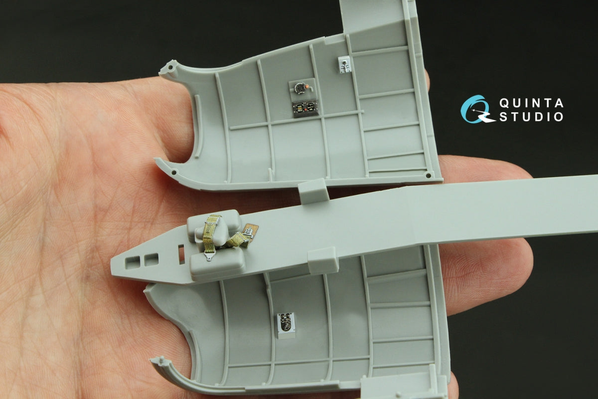 Maquette Quinta Studio QD32226 des compartiments navigateur, bombardier, mitrailleur latéral et mitrailleur de queue du Boeing B-17G. Intérieur coloré imprimé en 3D (HK models) à l&amp;#39;échelle 1/32. – immagine 6