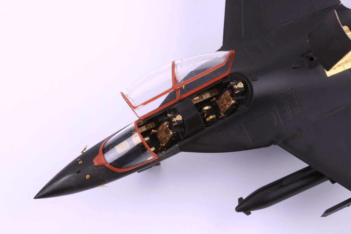 Eduard 73618 Yak-130 ZVEZDA 1/72 – zdjęcie 3