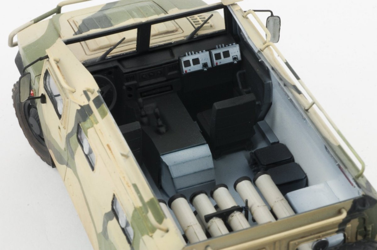 Zvezda 3682 GAZ avec système de missile AT Kornet D (1/35) – image 4