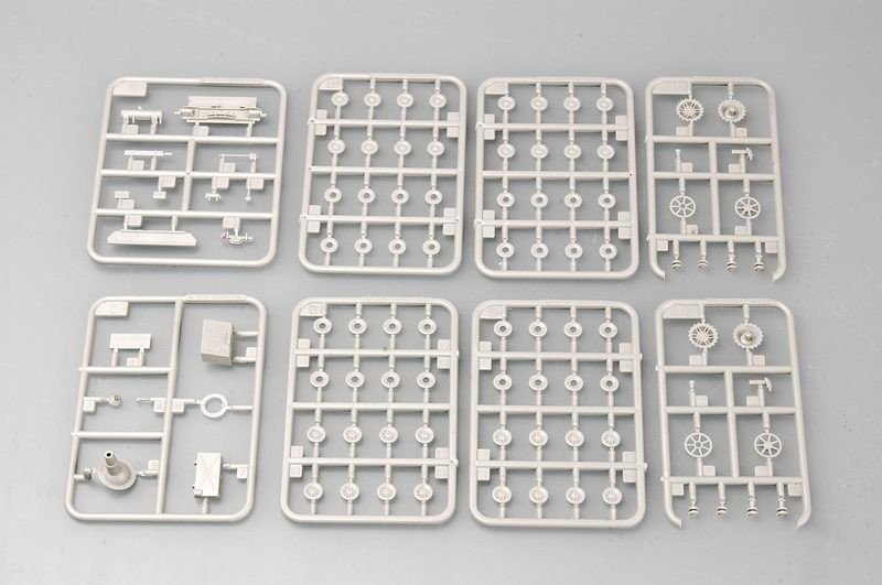 Trumpeter 07212 Brummbar allemand, production tardive (1/72) – image 4