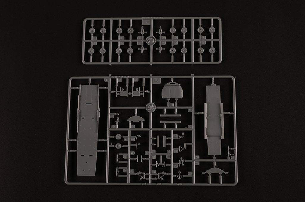 Hobby Boss 83906 Y-9 chinois 1/144 – image 8