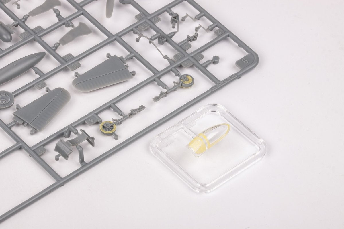 Eduard CX598 F8F-1 HOBBY BOSS 1/72  – immagine 3