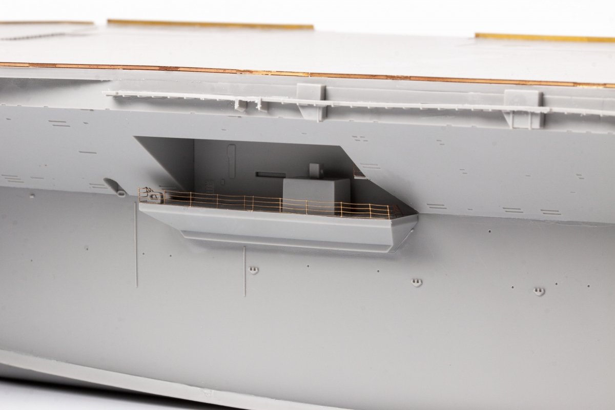 Eduard 53283 USS Constellation CV-64 partie 3 - rambardes et filets de sécurité TRUMPETER 1/350 – immagine 14