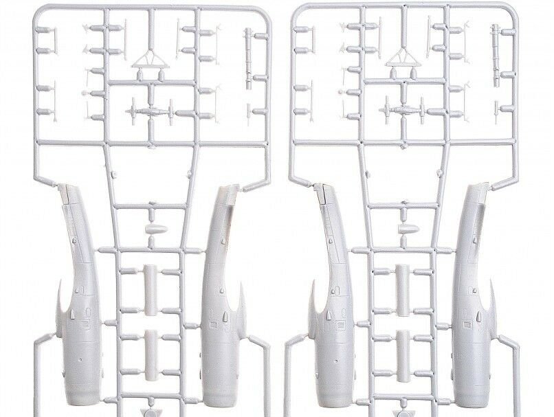 Modèle A 72022 Ilyushin IL-22M 1/72 – image 5