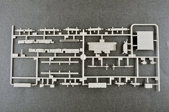 Trumpeter 05632 USS Langley AV-3 1/350 – image 8