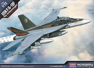 Maquette Academy 12577 USN F/A-18F VFA-154 Black Knights 1/72