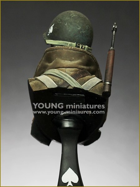 Young Miniatures YM1883 US 101st Airborne Siege of Bastogne 1/10  – image 5