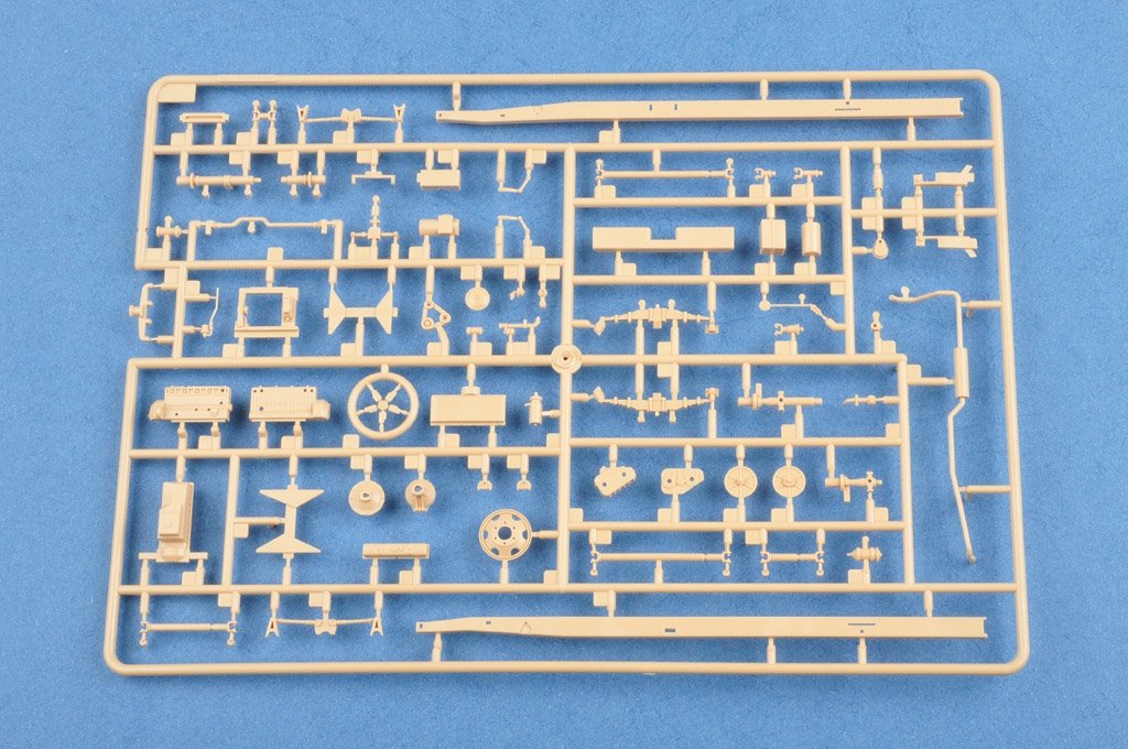 Hobby Boss 83833 US GMC CCKW-352 Version tourelle de mitrailleuse – immagine 9