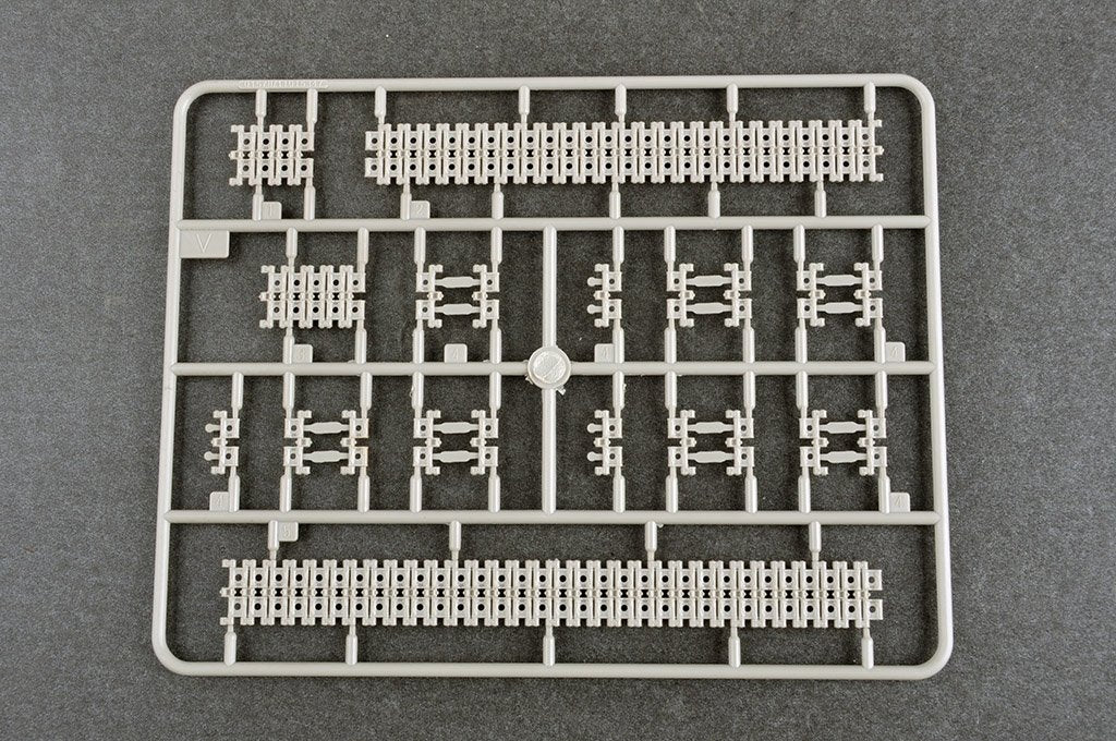 Trumpeter 09580 Object 450 Char moyen 1/35 – Bild 9