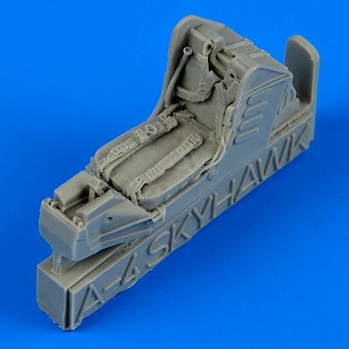 Siège éjectable Quickboost QB72444 A-4 Skyhawk avec ceintures de sécurité 1/72