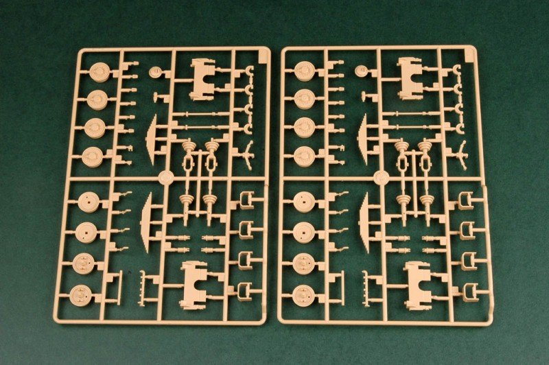 Hobby Boss 85501 152mm ShkH DANA vz.77 1/35 – immagine 9