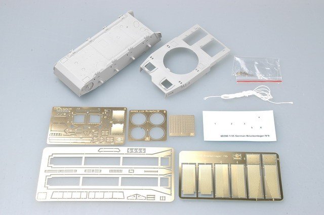 Trumpeter 00390 Bruckenleger allemand IV b (1/35) – image 14