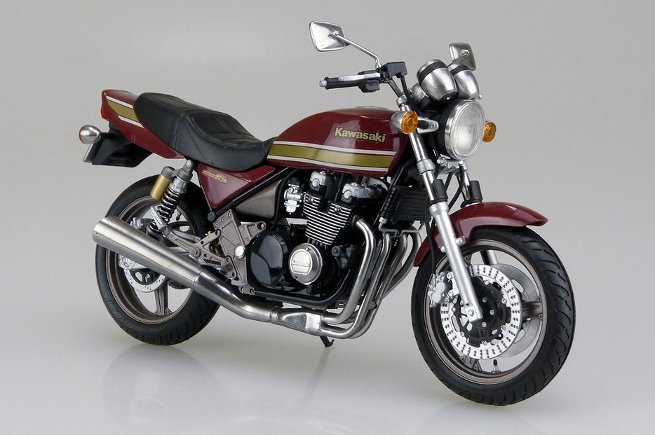 Aoshima 06532 Kawasaki ZR400C Zephyr X 03 avec pièces personnalisées 1/12