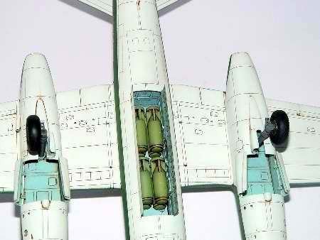 Trumpeter 01604 Ilyushin IL-28 Beagle 1/72 – immagine 2
