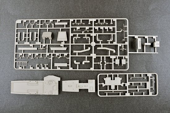 Trumpeter 05632 USS Langley AV-3 1/350 – image 9