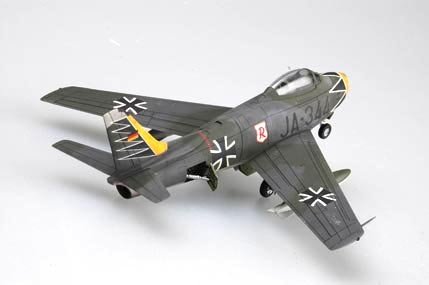 Hobby Boss 80259 F-86F-40 Sabre 1/72 – image 6