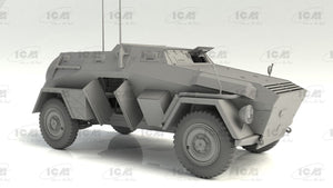 ICM 35110 Sd.Kfz. 247 Ausf.B, Véhicule Blindé du Commandement Allemand 1/35 – imagen 3