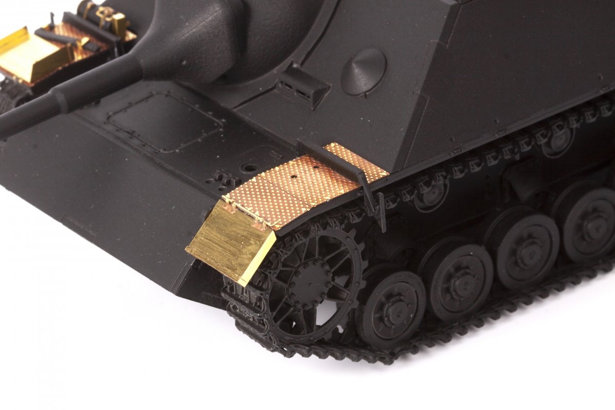 Eduard 36494 Jagdpanzer IV BORDER MODEL 1/35 – image 7
