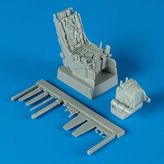 Sièges éjectables Quickboost QB32043 Su-27UB avec ceintures de sécurité 1/32