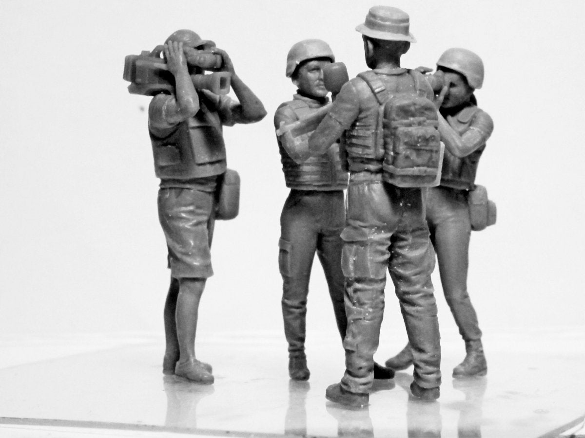 ICM 35751 Journalists in War 1/35 – zdjęcie 10