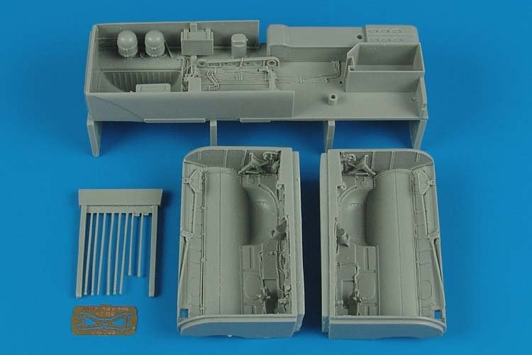 Aires 2153 Su-25K Frogfoot Baie de train d'atterrissage 1/32 Trumpeter