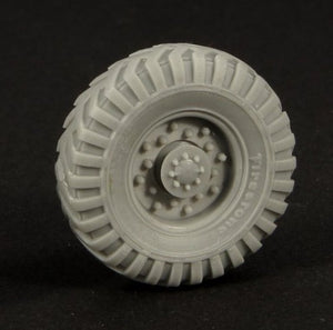 Roues de route Panzer Art RE35-343 pour Chevrolet C15 AC (Firestone) 1/35 – immagine 2