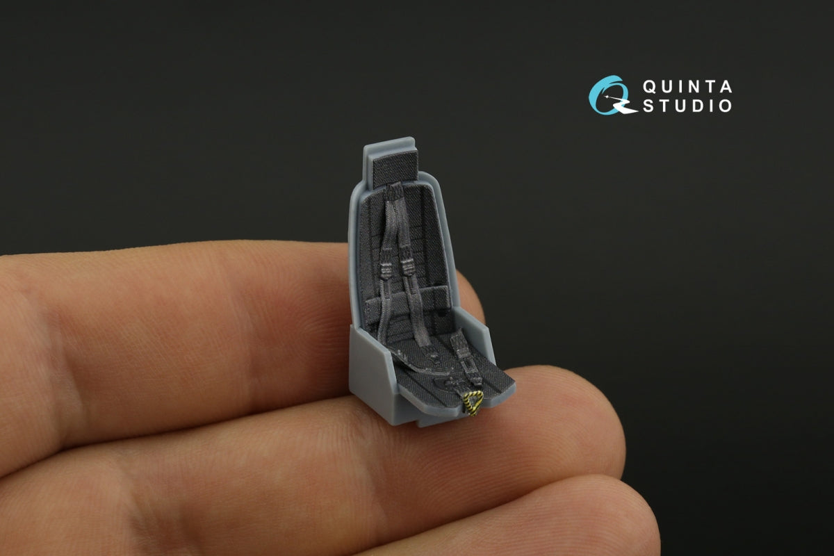 Intérieur coloré imprimé en 3D sur papier décalcomanie (Academy) pour Quinta Studio QD+35119 AH-1Z (avec pièces en résine imprimées en 3D) à l&amp;#39;échelle 1/35 – image 8