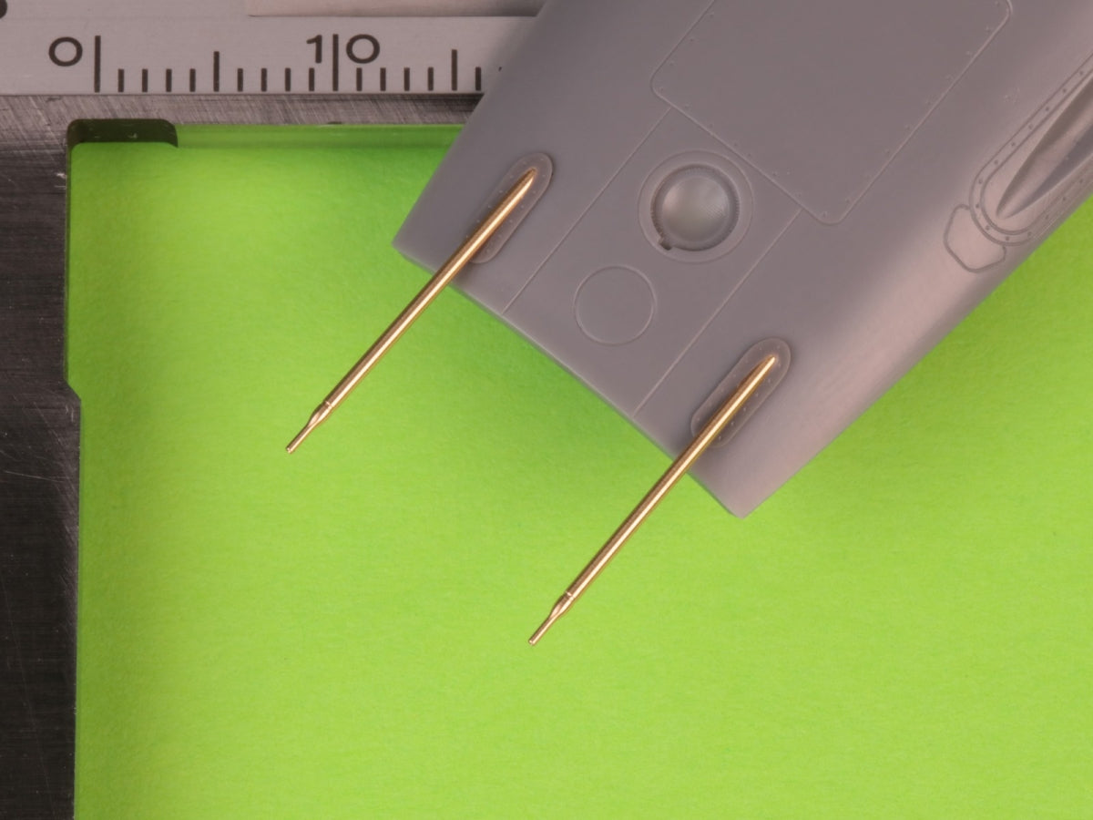 Master AM-48-173 Dassault Super Mystère B2 - Tubes de Pitot (avec supports en résine) et sondes d&amp;#39;angle d&amp;#39;attaque 1/48 – image 5