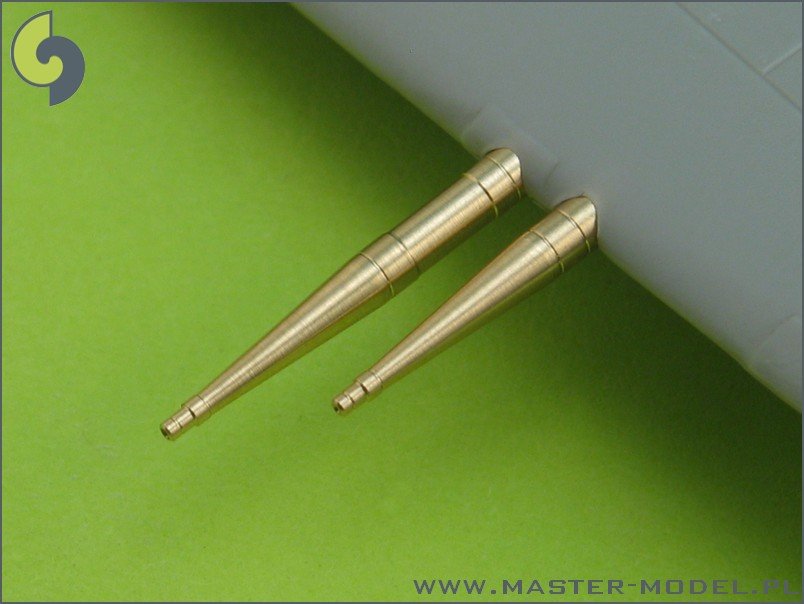 Master AM-72-004 Supermarine Spitfire C wing - Canons Hispano 20mm dans des carénages (deux versions)  – Bild 3