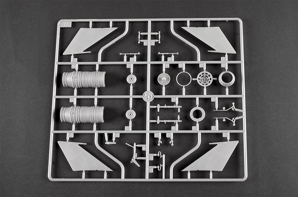 Trumpeter 02824 JJ-7 Trainer 1/48 – Bild 14