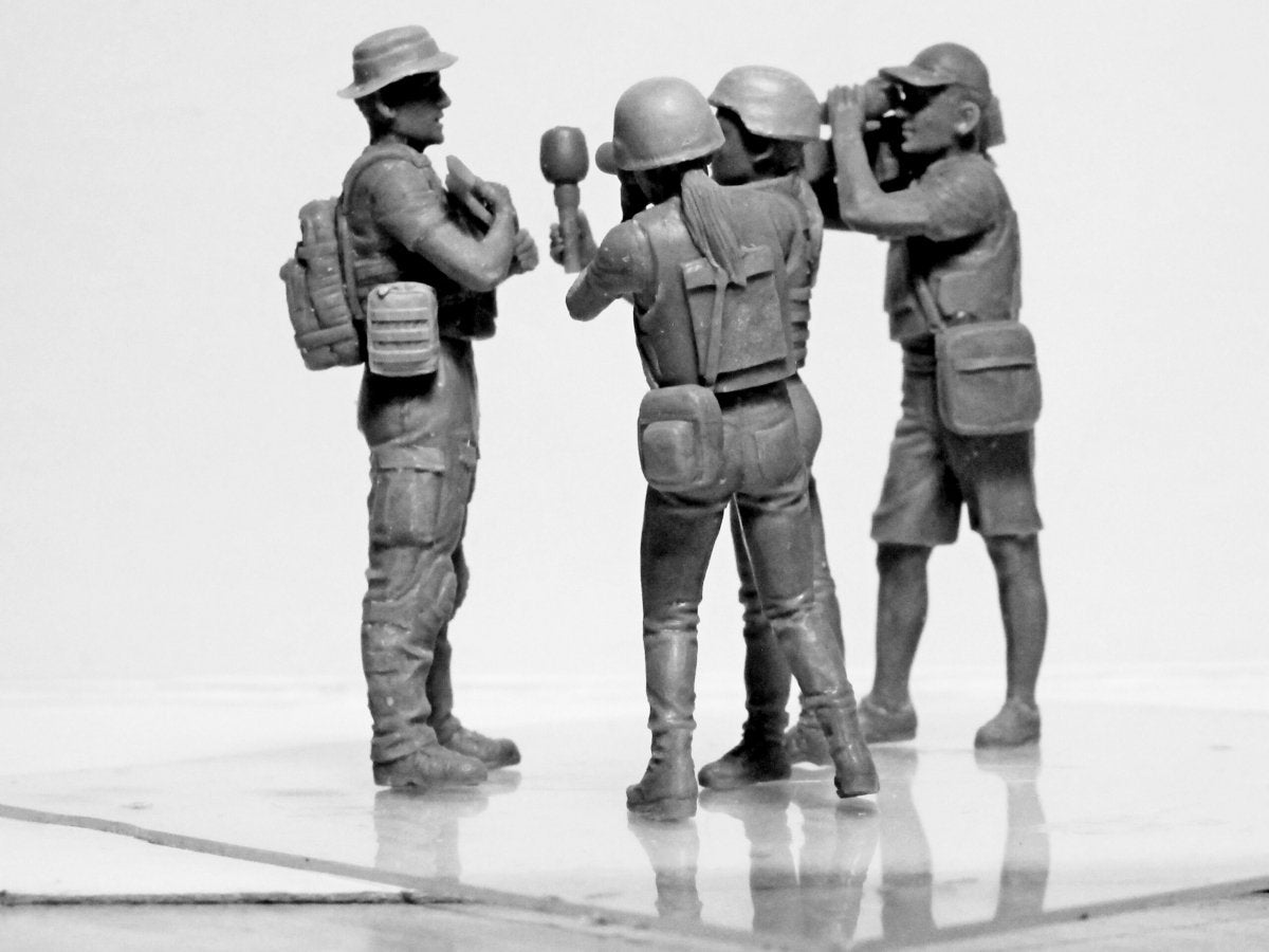 ICM 35751 Journalists in War 1/35 – zdjęcie 13