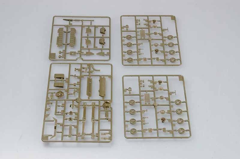 Trumpeter 07298 Char de combat principal suédois Strv 103C (1/72) – immagine 4