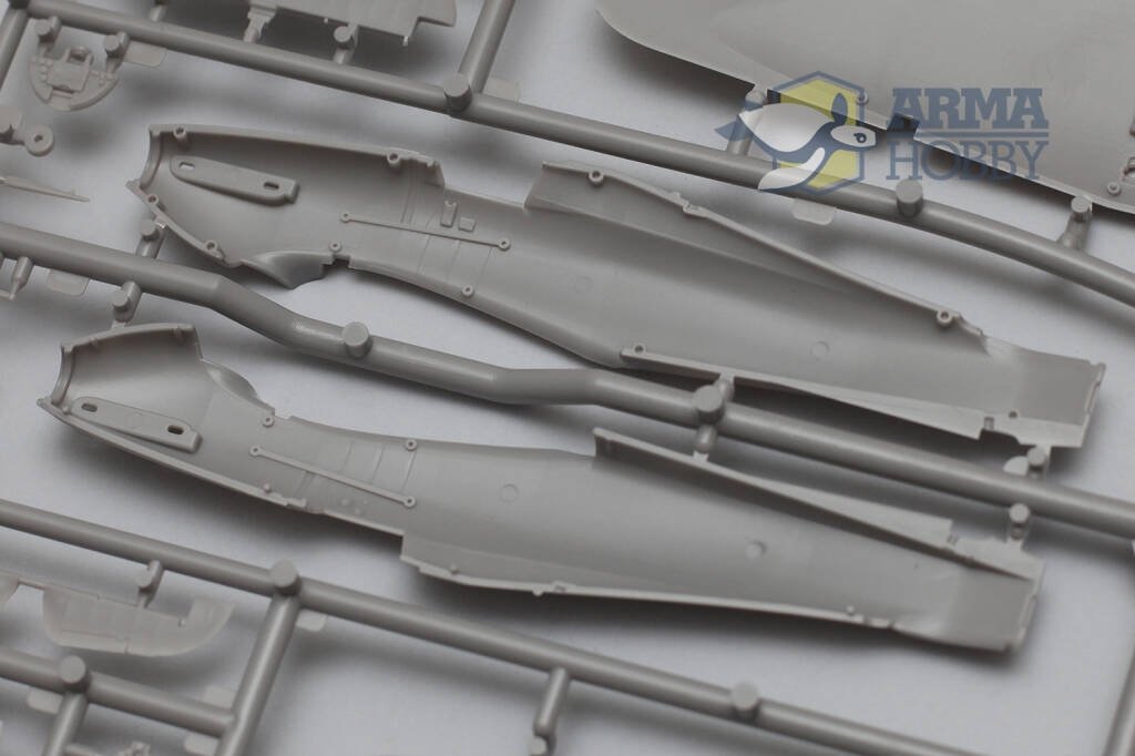 Arma Hobby 70025 Hurricane Mk I Front de l&amp;#39;Est - Édition limitée 1/72  – image 13