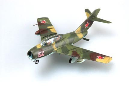 Hobby Boss 80262 MiG-15UTI Midget 1/72 – image 4