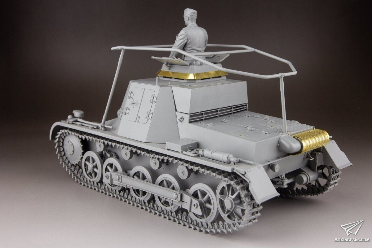 Takom 1017 Sd.Kfz.265 Kleiner Panzerbefehlswagen I 3 en 1 1/16 – immagine 5