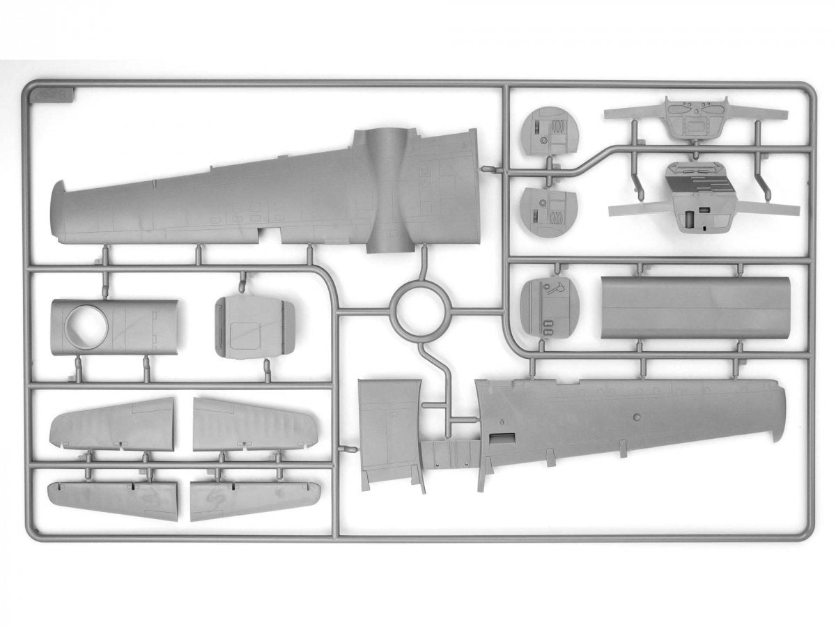 ICM 48288 A-26C-15 Invader avec pilotes et personnel au sol 1/48 – Bild 13