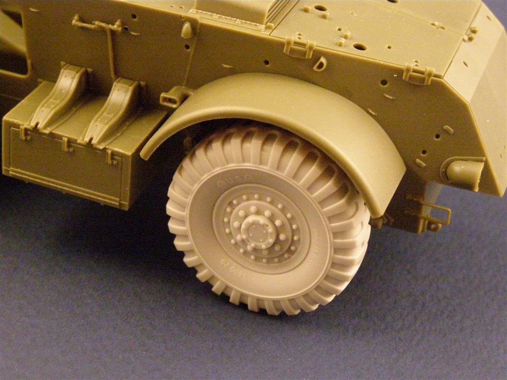 Roues Panzer Art RE35-006 pour AC Staghound 1/35 – Bild 3