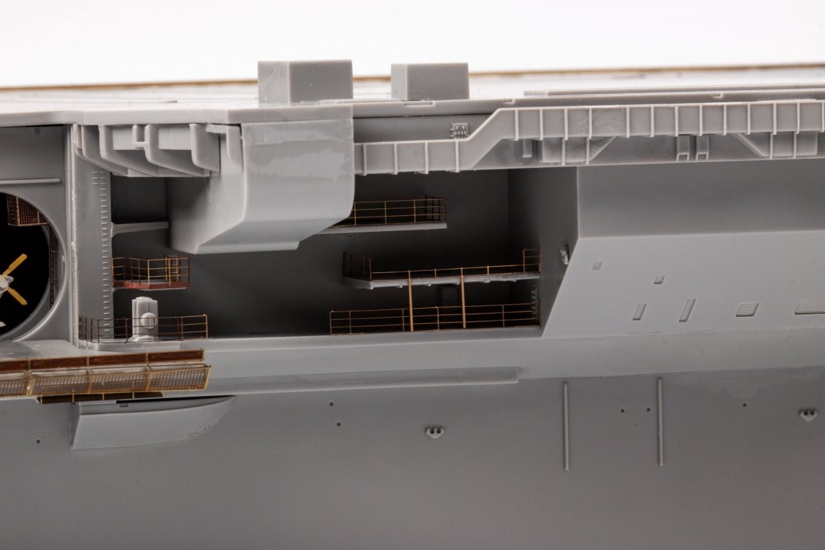 Eduard 53283 USS Constellation CV-64 partie 3 - rambardes et filets de sécurité TRUMPETER 1/350 – immagine 7