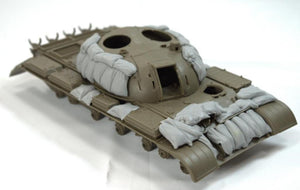 Panzer Art RE35-309 T-55 avec blindage de sacs de sable 1/35 – immagine 3
