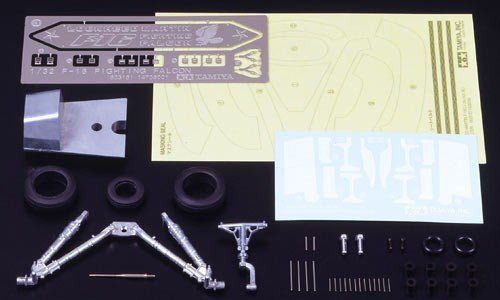 Tamiya 60316 F-16C Thunderbirds 1/32  – imagen 5