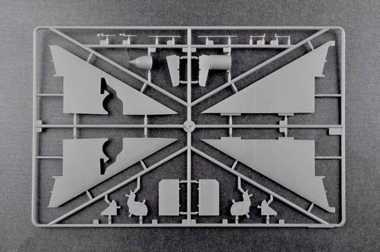 Trumpeter 02896 Soviet Su-9 Fishpot 1/48 – immagine 8