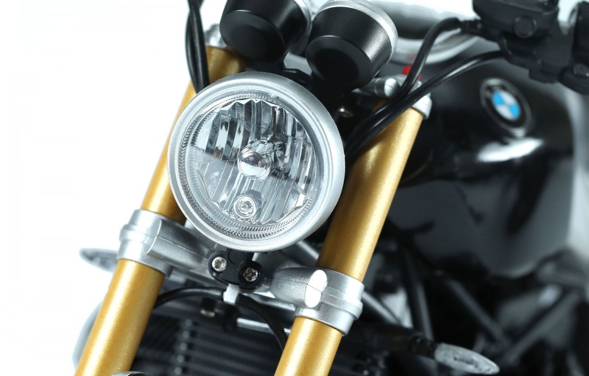 Meng Model MT-003S BMW R nineT (Édition pré-peinte) 1/9 – immagine 5