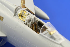 Eduard 73363 F-100C SA 1/72 TRUMPETER – image 20