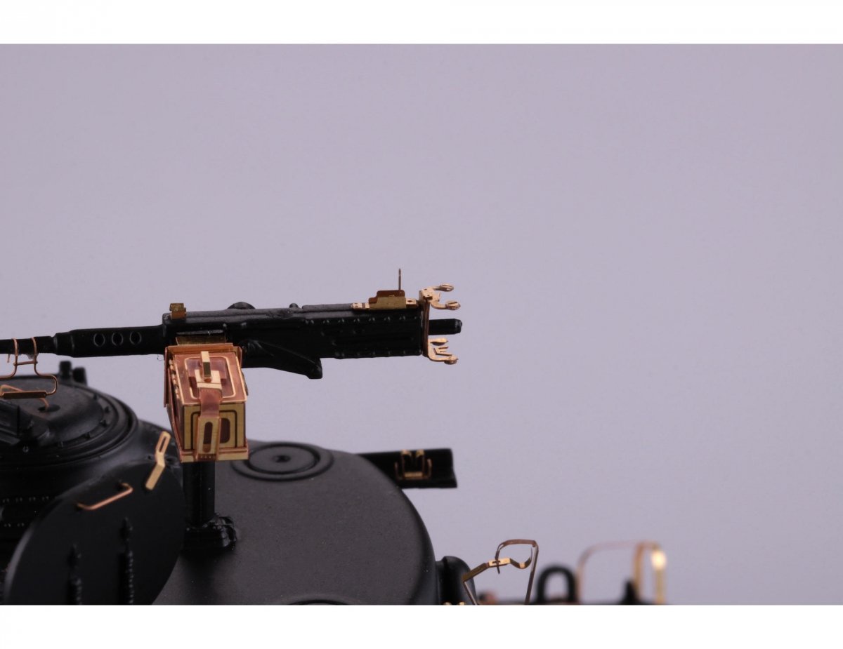 Edouard 36350 M4A3E8 ITALERI 1/35 – image 12