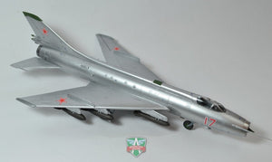 Maquette Modelsvit 72019 S-32MK Bombardier soviétique 1/72  – imagen 6