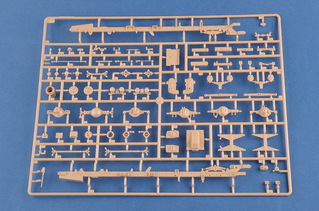 Hobby Boss 85524 M911 C-HET avec remorque Talbert 64T ​​1/35 – immagine 8