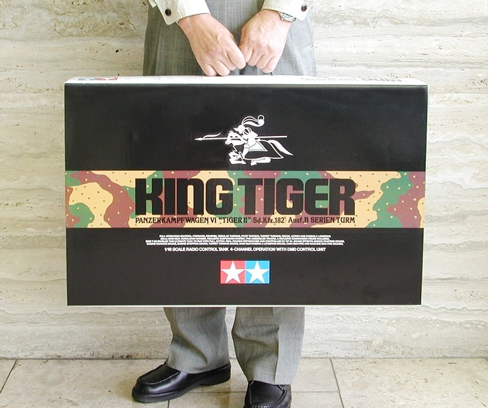 Tamiya 56018 Maquette radiocommandée de char lourd allemand Type VI King Tiger, tourelle de production, kit complet toutes options, échelle 1/16 – immagine 3